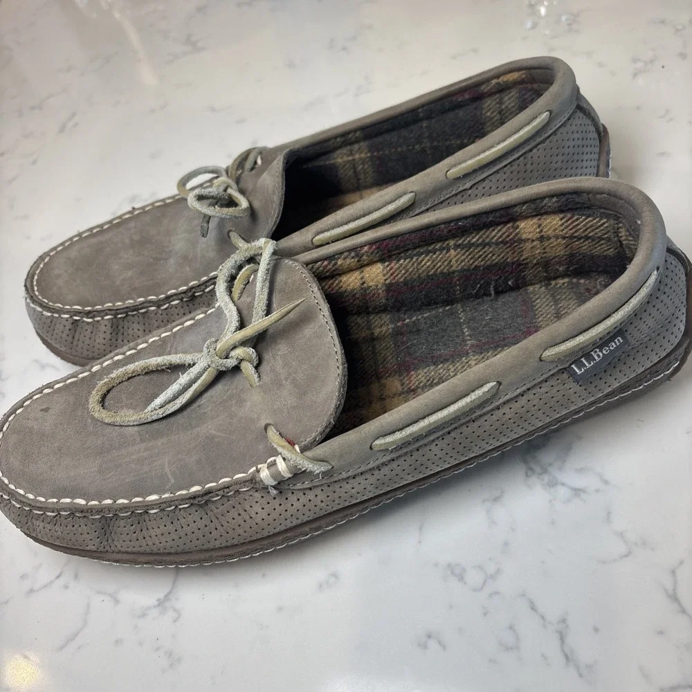 LL Bean Gray Leather SlipOn Flannel Lined‎ Handsewn Slippers Rubber Sole SZ 10M